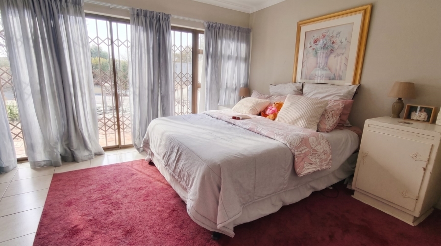6 Bedroom Property for Sale in Dan Pienaar Free State